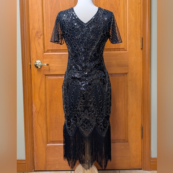 Black Beaded Sequined Halloween Flapper Dress with Fringe Size Medium - Picture 2 of 12